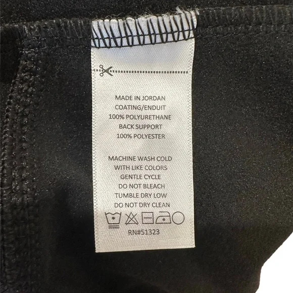 1 State Vegan Faux-Leather Classic Black High Waist Leggings Size Small - Picture 7 of 7